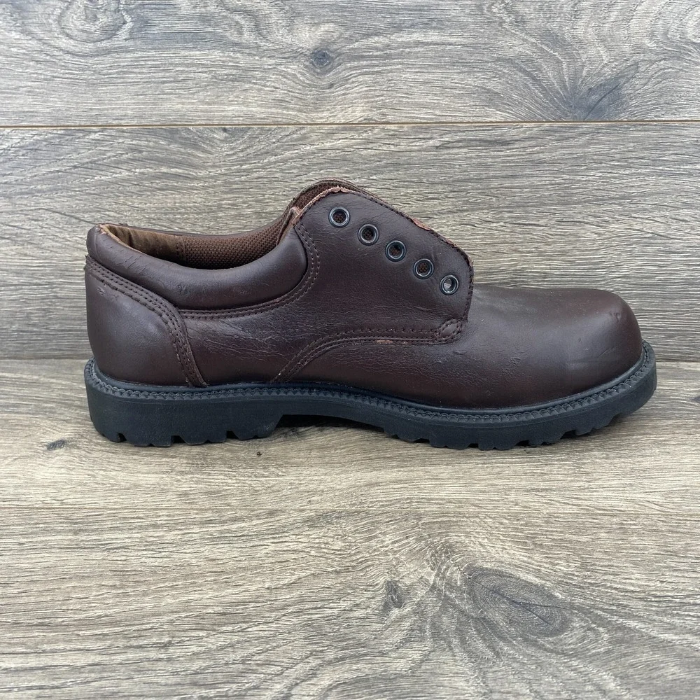 Skechers Relaxed Fit Work Shoes Mens 11 Brown Leather Slip Resistant 4096